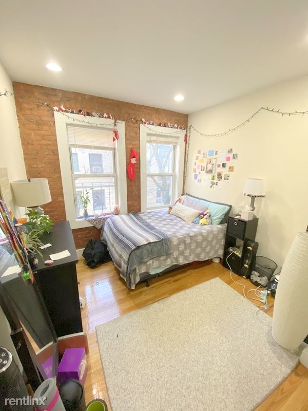 20 Hemenway St - Photo 1