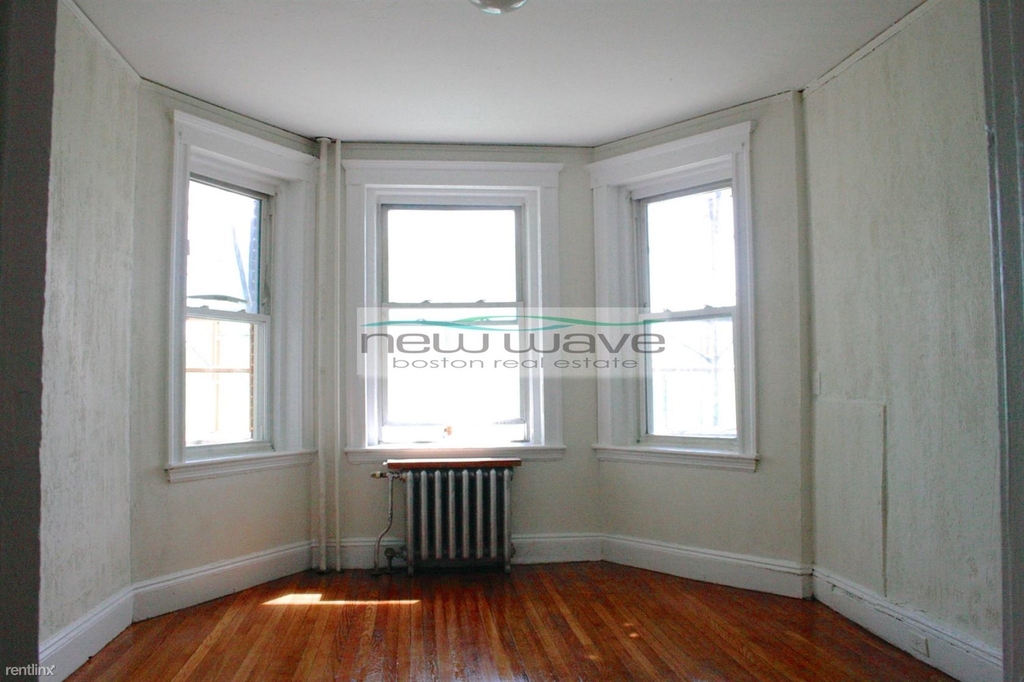 1173 Boylston St - Photo 2