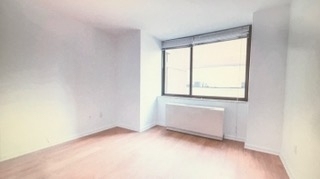 Amazing FEE Apartment on the Murray Hill - Photo 2