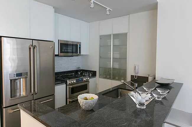 160 West 62nd Street - Photo 1