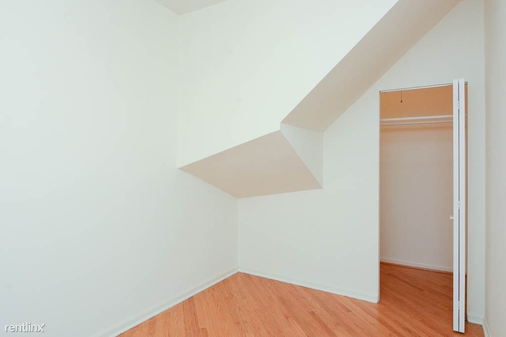 3038 N. Clybourn, Unit 1 - Photo 11