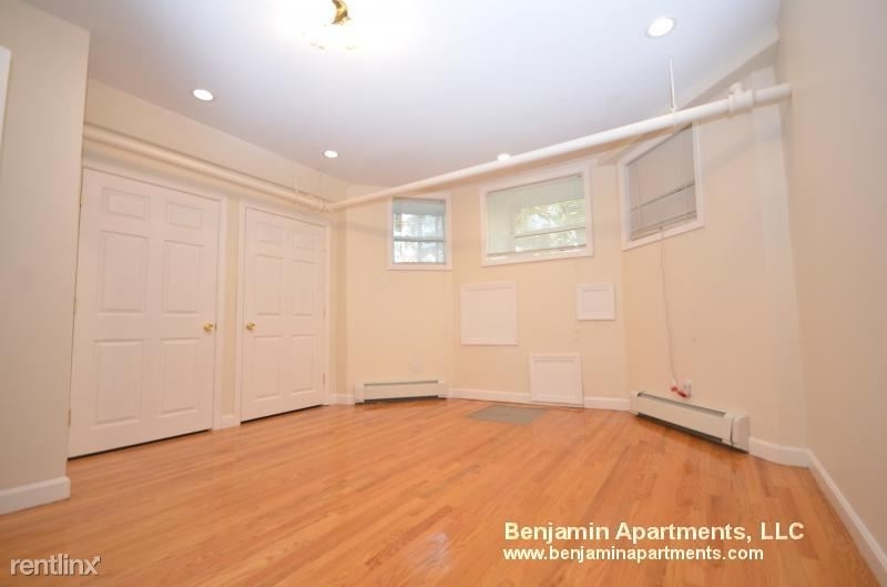 22 Euston St 01 - Photo 2