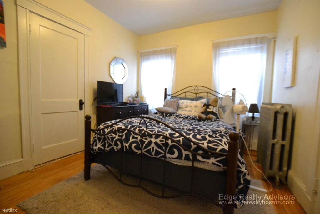 31 Champney St # 1 - Photo 5