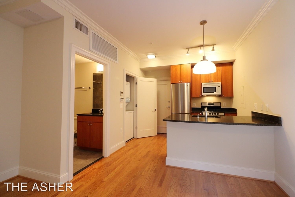 2110 19th Street, Nw - Photo 1