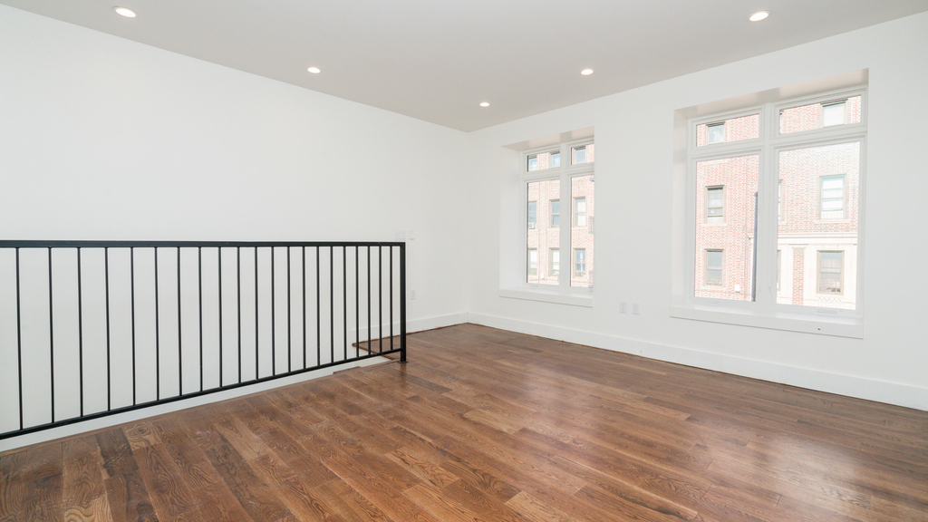 1054 Bushwick Avenue - Photo 10