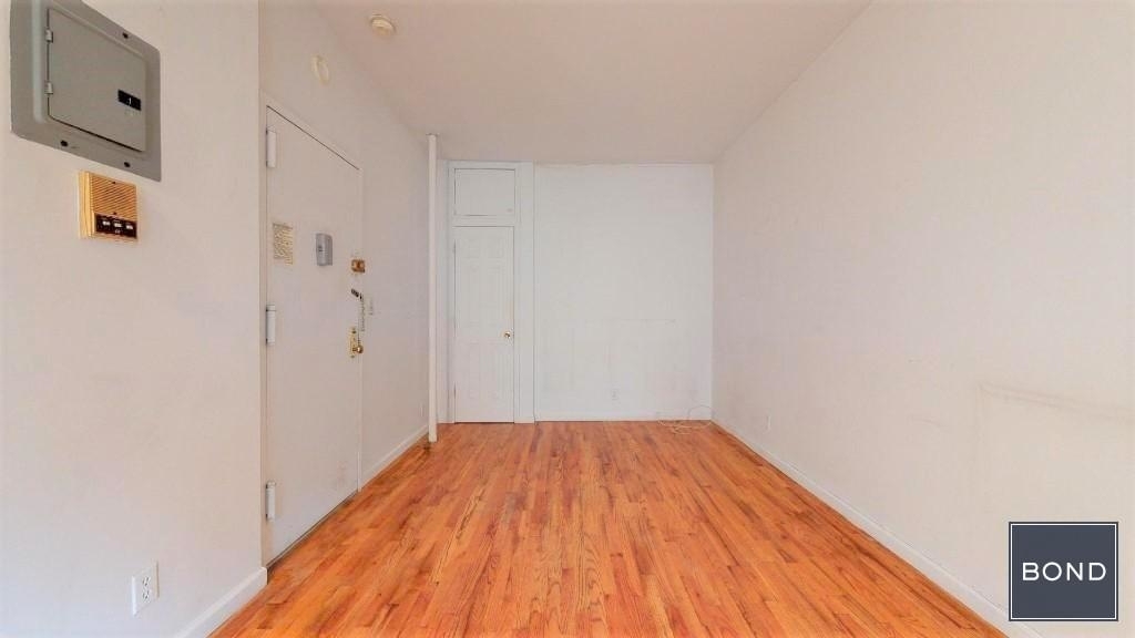 322 East 89 Street - Photo 2