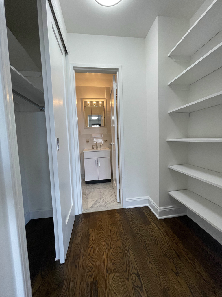 240 East 82nd Street - Photo 7