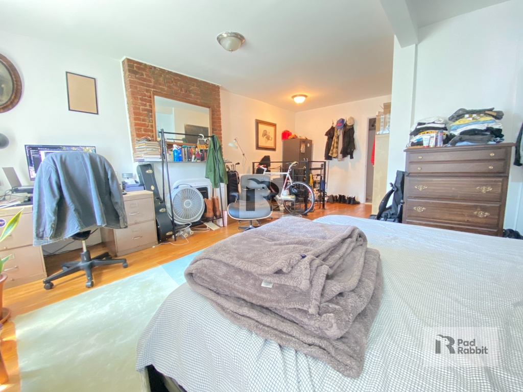 442 Jefferson Avenue - Photo 5