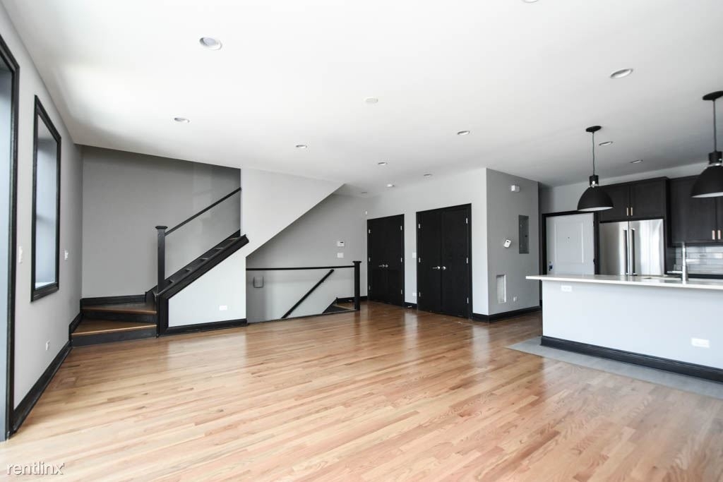 3923 N. Ashland, Unit E - Photo 9