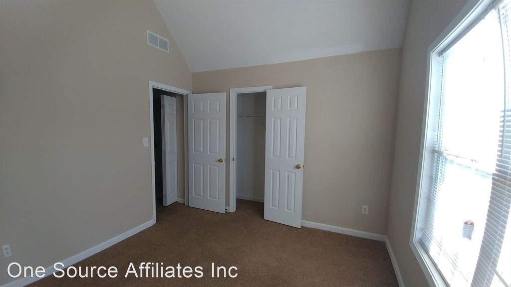 6919 Mahonia Place - Photo 32