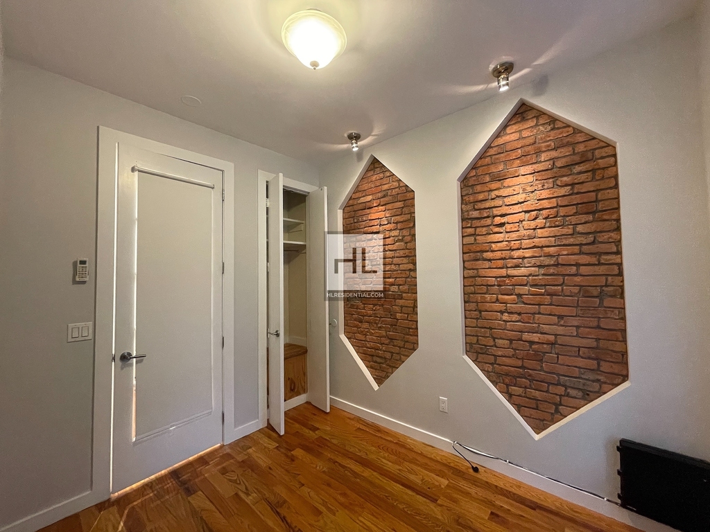 1012 Fulton Street - Photo 1