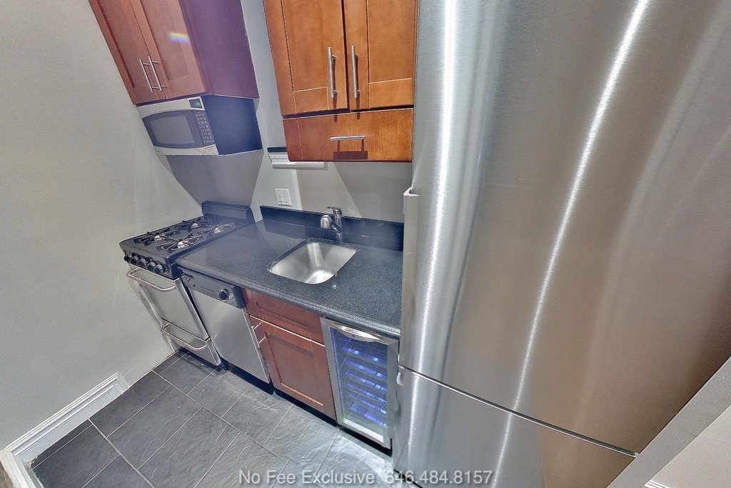 230 East 32nd Street, #B - Photo 5