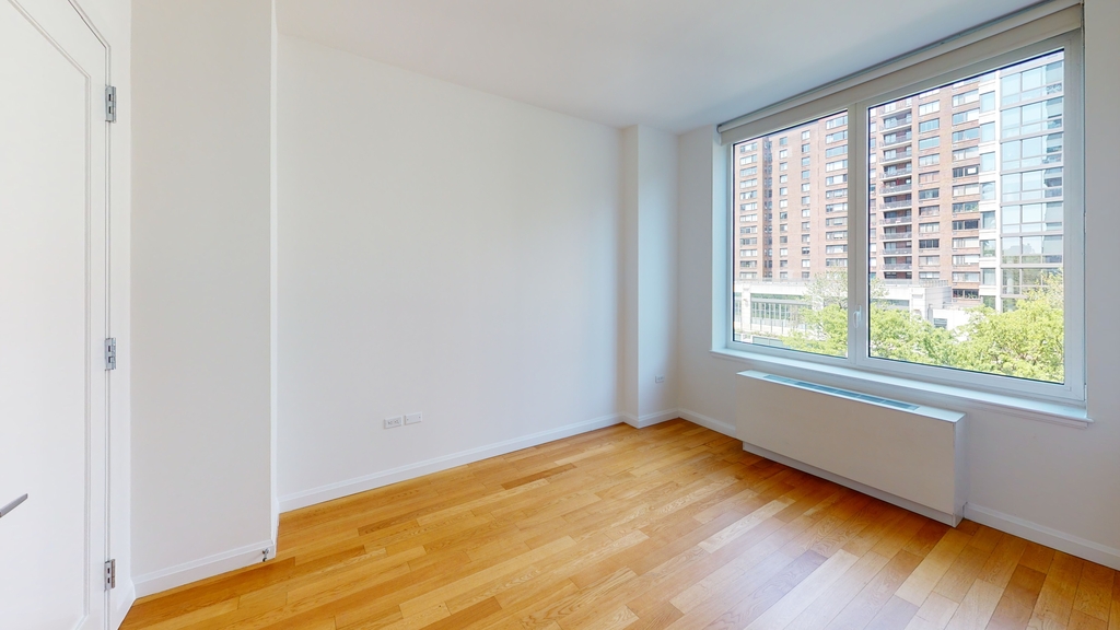 795 Columbus Avenue - Photo 9