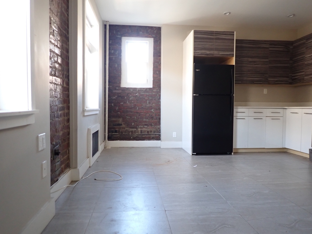 247 Brooklyn Avenue - Photo 1