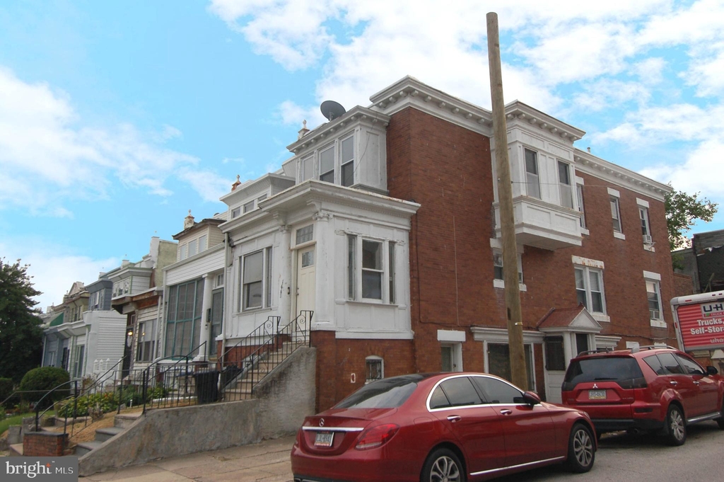 1662 N 59th Street - Photo 0