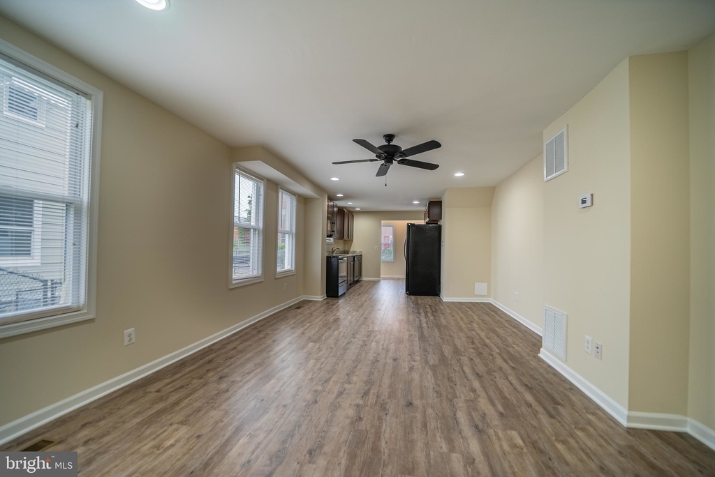 6109 Danville Avenue - Photo 4