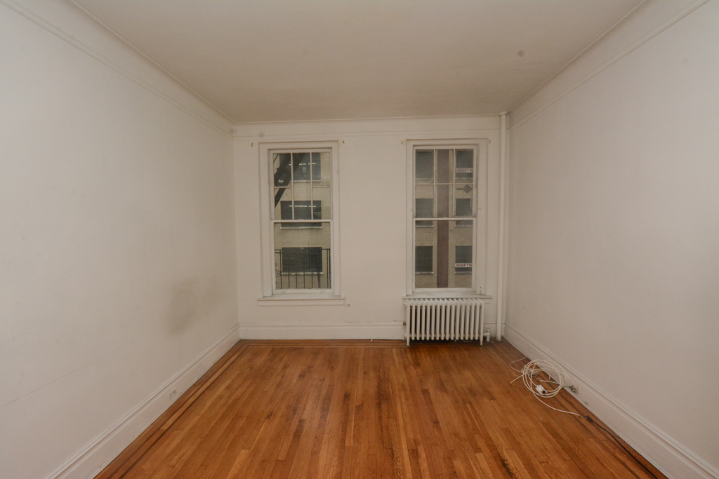 East 87th Street - Photo 2