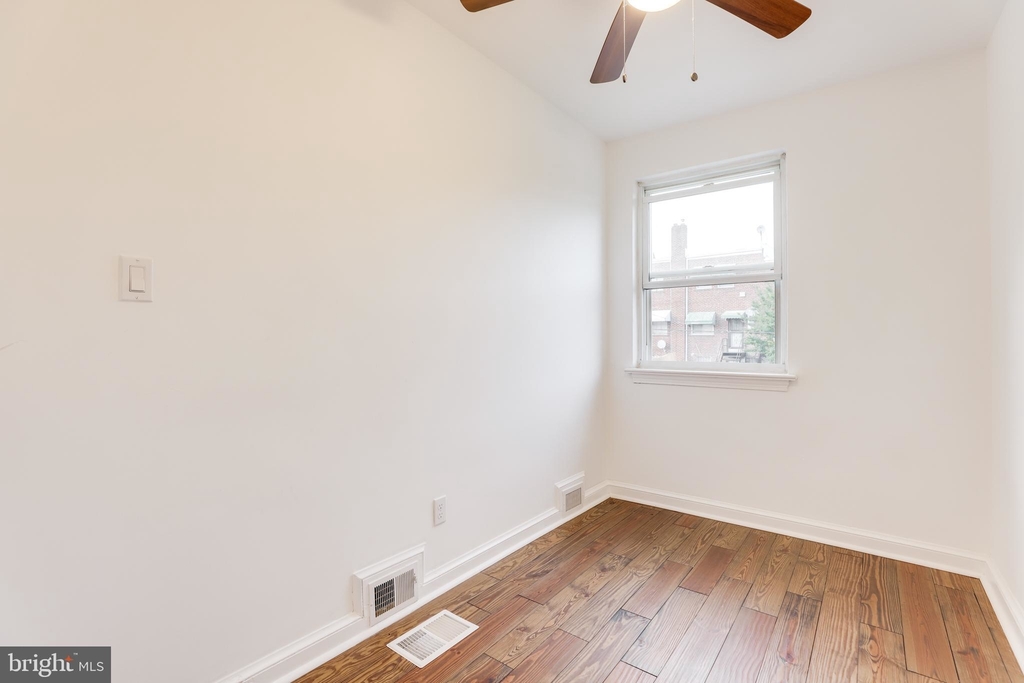 2249 13th Street Ne - Photo 41