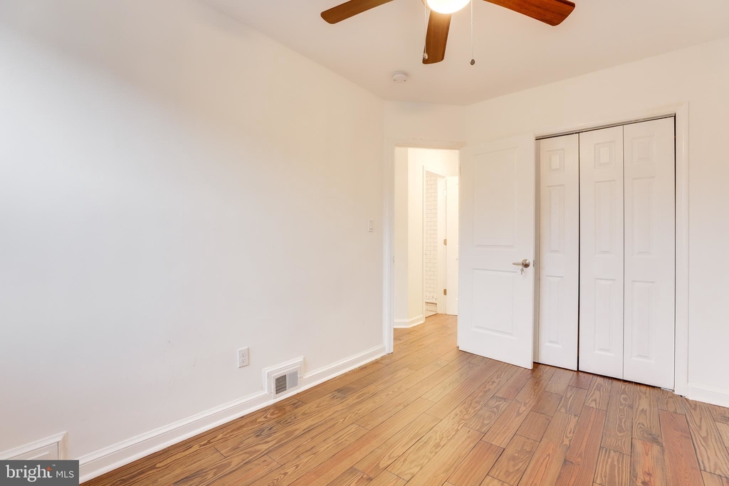 2249 13th Street Ne - Photo 58