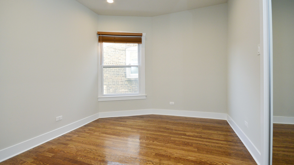 6459 North Glenwood Avenue - Photo 20