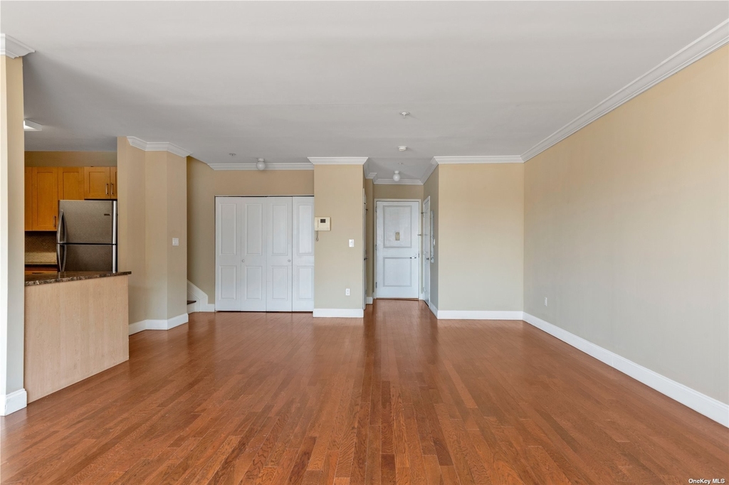 130 Post Avenue - Photo 1