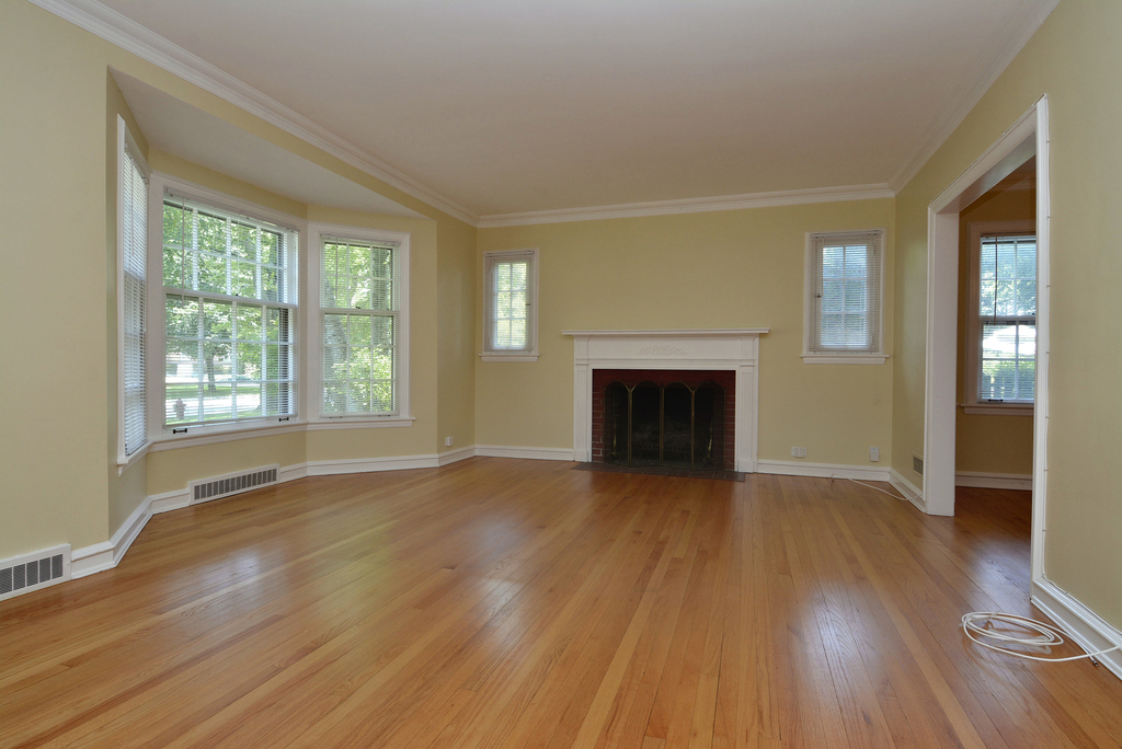 620 South Pine Avenue - Photo 3