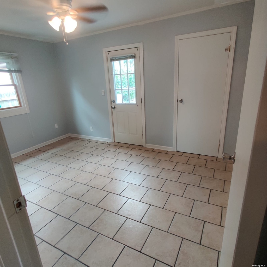 573 W Park Avenue - Photo 24