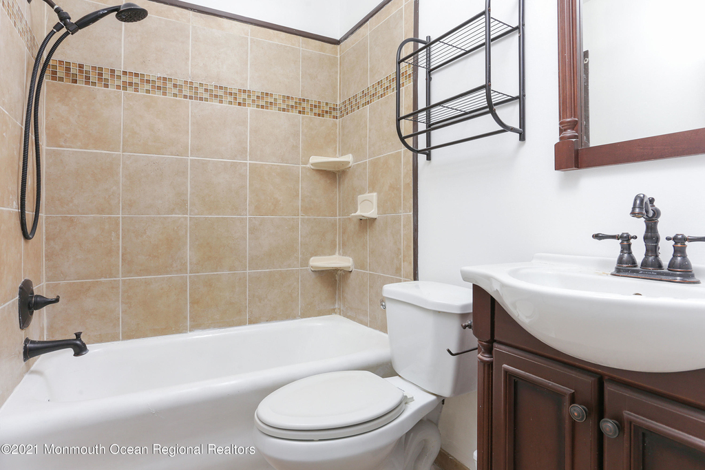 713 18th Avenue - Photo 25