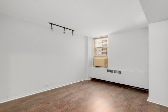 3950 North Lake Shore Drive - Photo 8