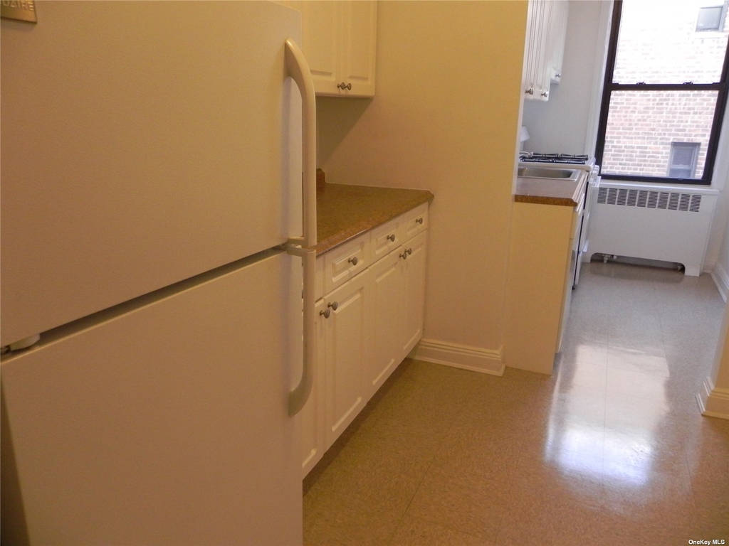 46 Schenck Avenue - Photo 1