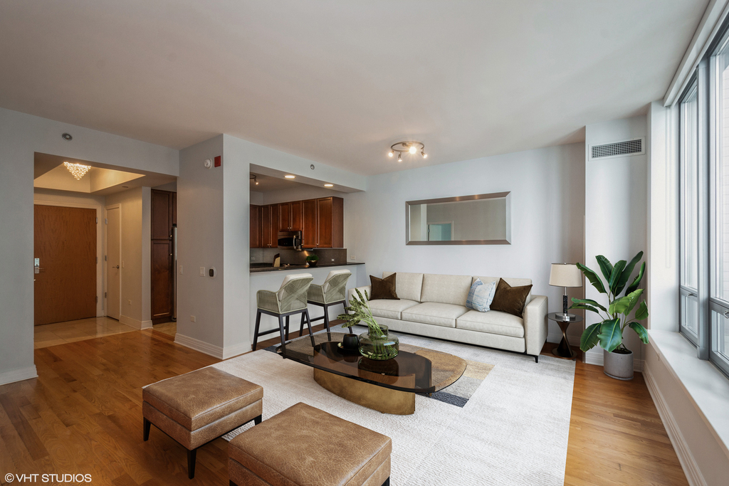 600 North Lake Shore Drive - Photo 19