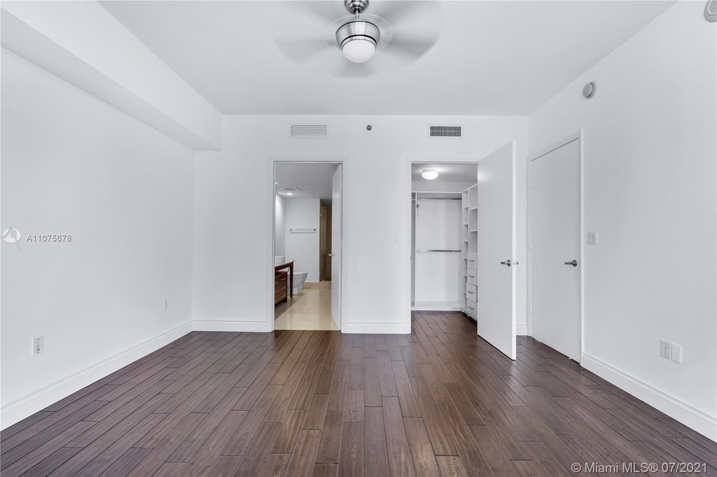 475 Brickell Ave - Photo 44