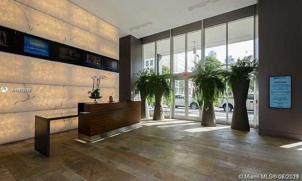 500 Brickell Ave - Photo 9