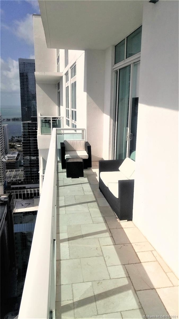 951 Brickell Ave - Photo 9