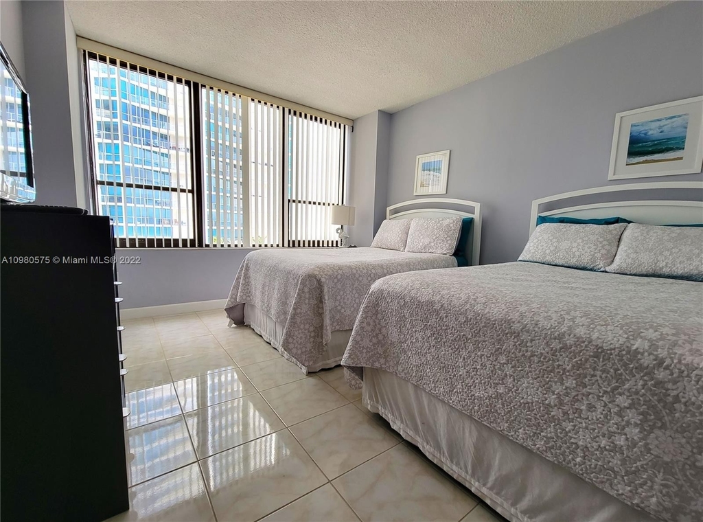 3505 S Ocean Dr - Photo 8