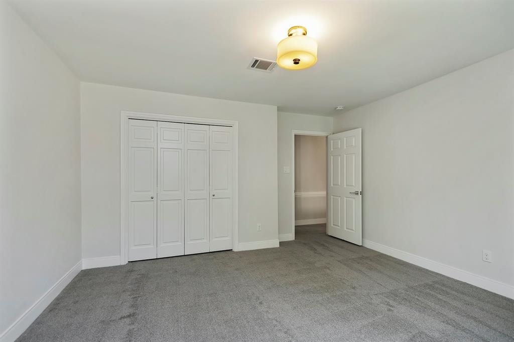 810 Herdsman Drive - Photo 31