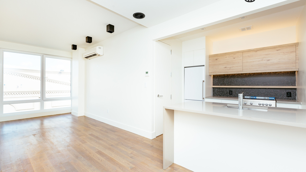 1068 Fulton St - Unit: 6A - Photo 3