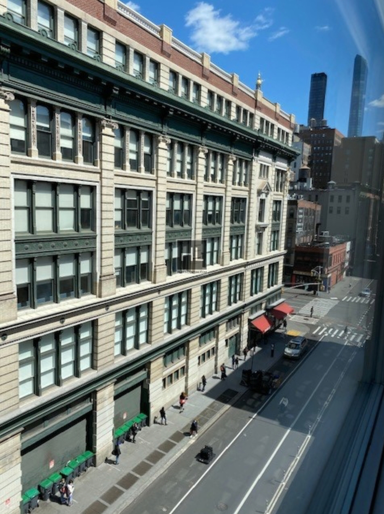 West 21 Street - Photo 13