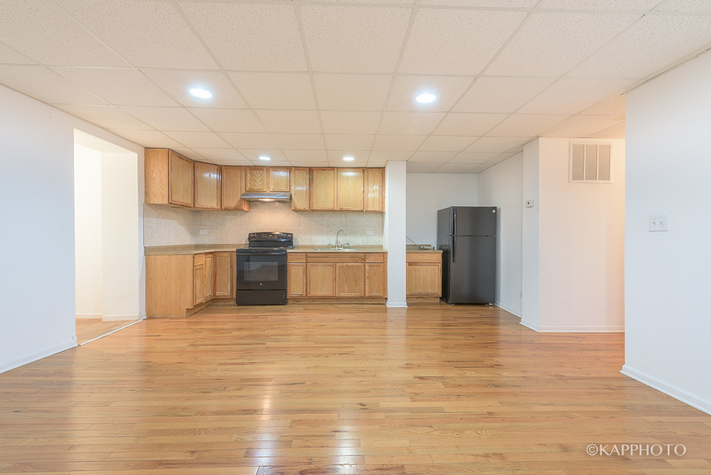 1127 West Argyle Street - Photo 14