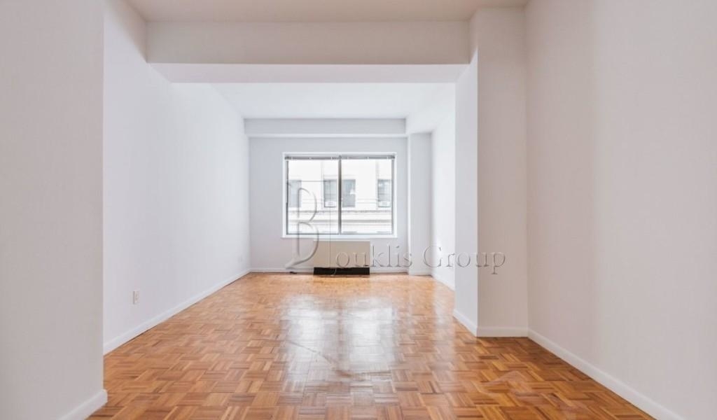 3 Bed - Convertible 4 - Private Terrace - Photo 1