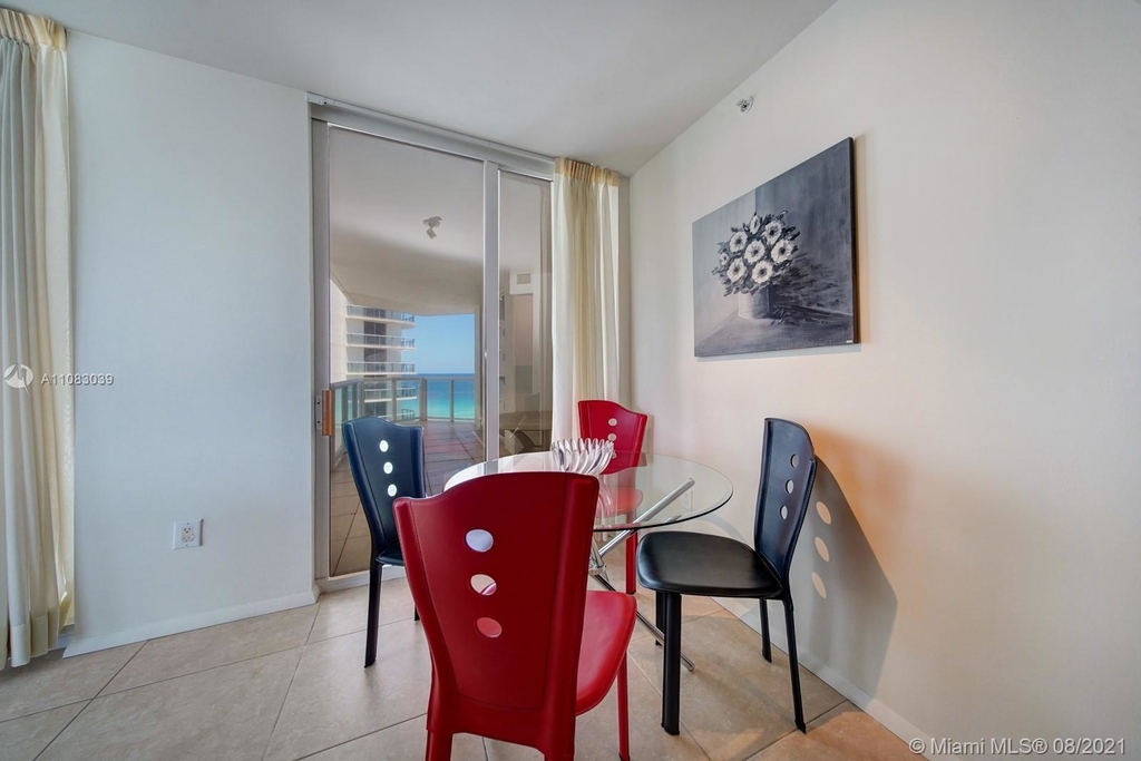 18671 Collins Ave - Photo 13