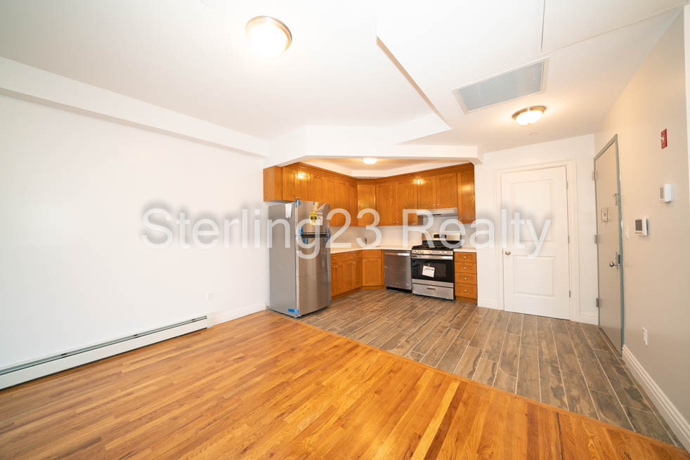 32-81 45th Street - Photo 1