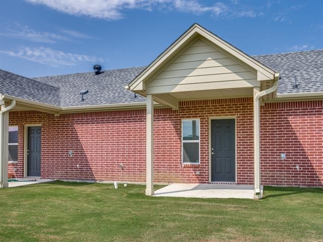 10809 West Cleburne Road - Photo 9