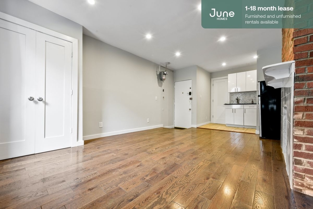 534 East 14th Street - Photo 4