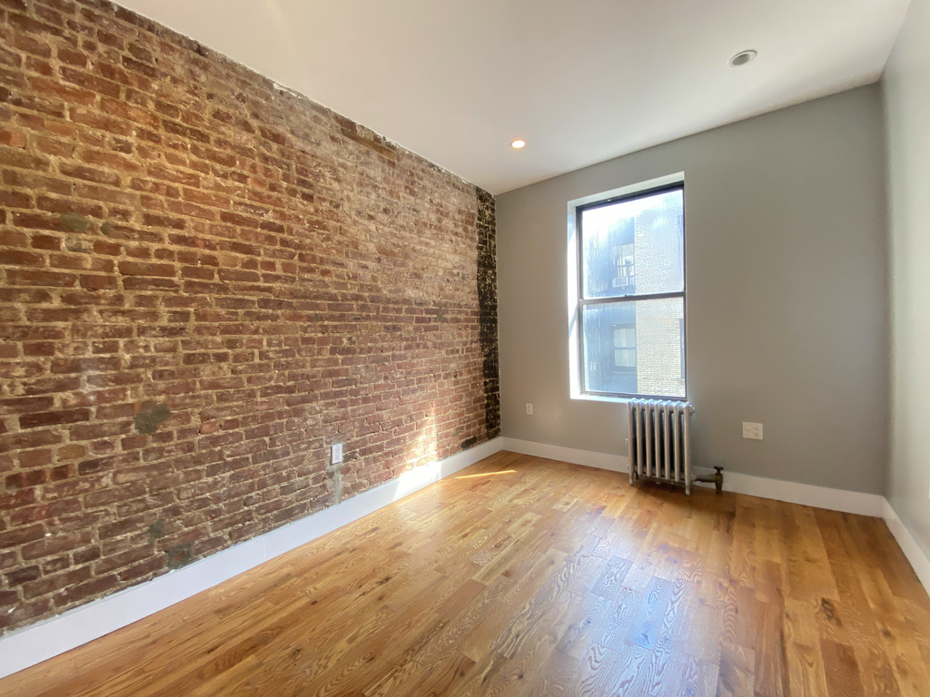 700 West 180th Street - Photo 7