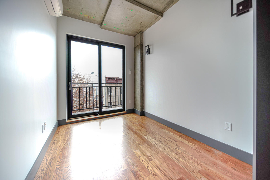 148 Bleecker Street - Photo 4