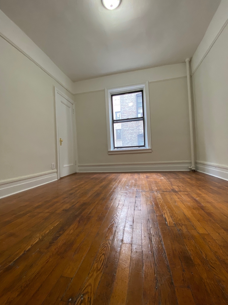 717 West 177th Street - Photo 12