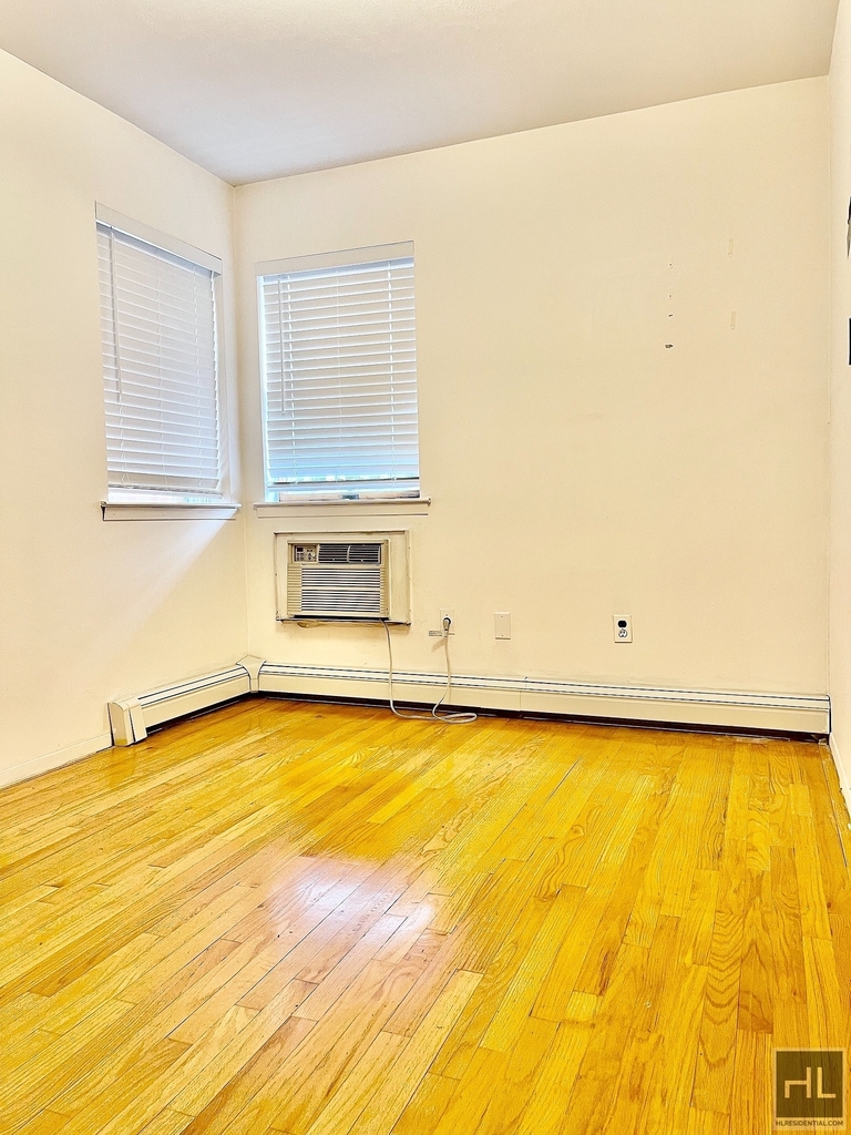 219 Bay 44 Street - Photo 6