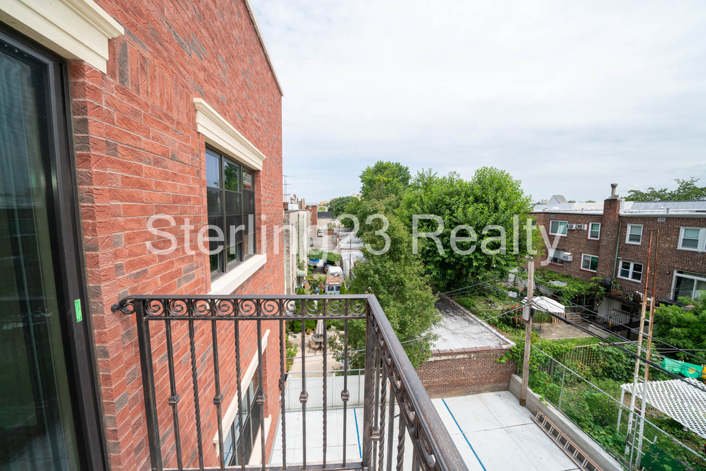 32-81 45th Street - Photo 2