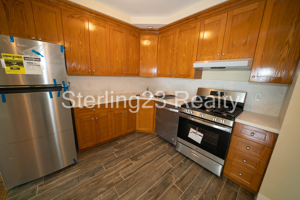 32-81 45th Street - Photo 1